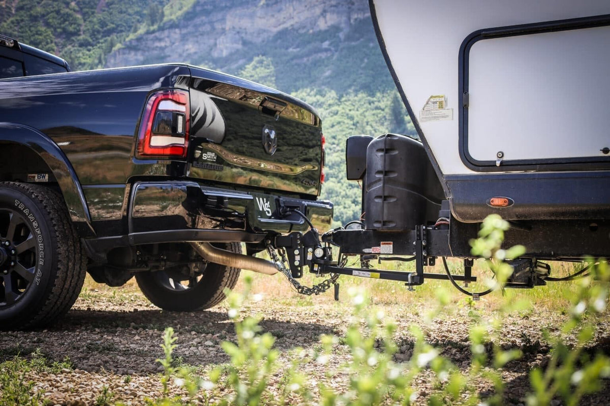 Weight Distribution Hitch with Anti-Sway, 8" Drop, 2" Shank, 8,500-lb Towing B5724