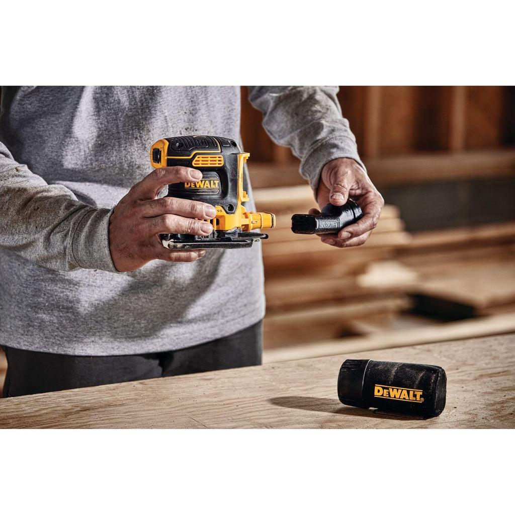Cordless 1/4 Sheet Variable Speed Sander C779067