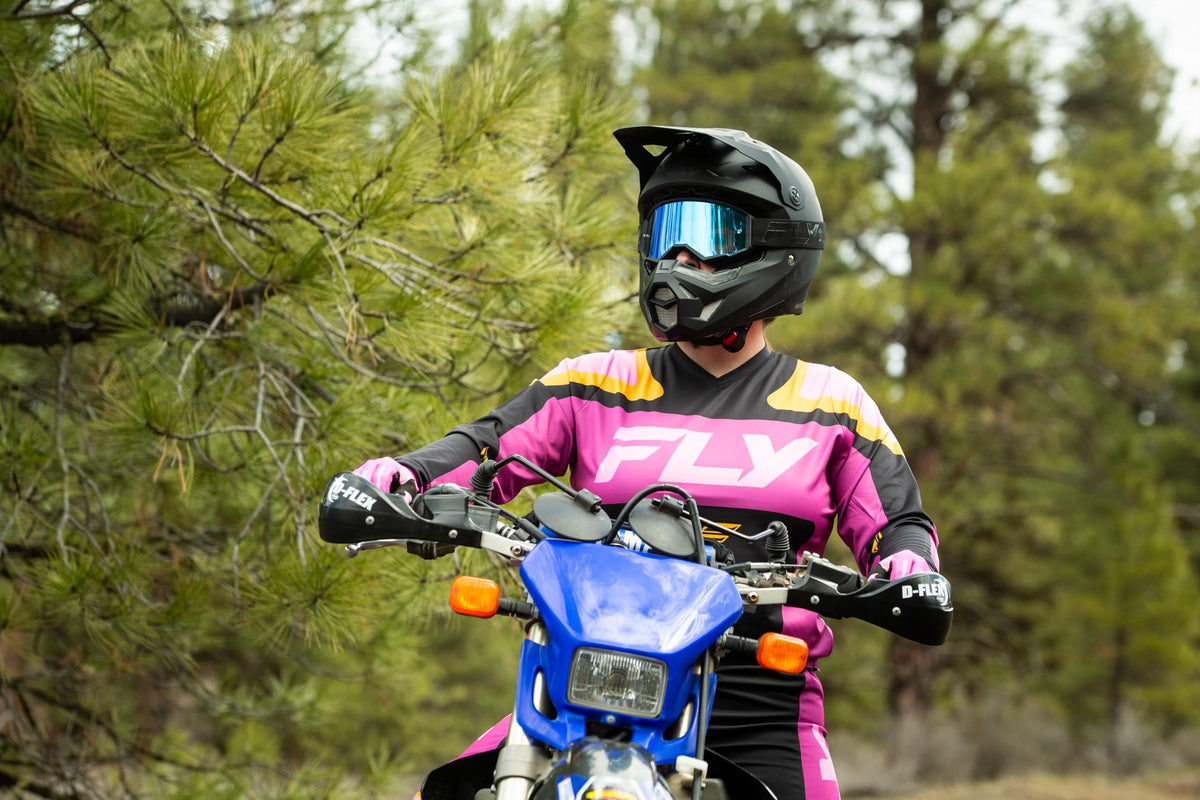 Motorcycle Helmet H82913
