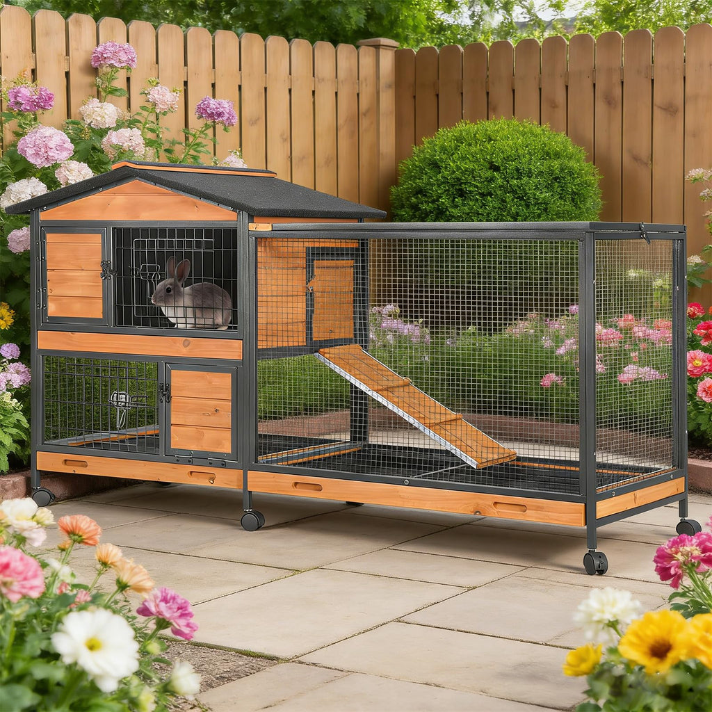 Wooden Rabbit Hutch with Wheels and Pull-Out Tray P109